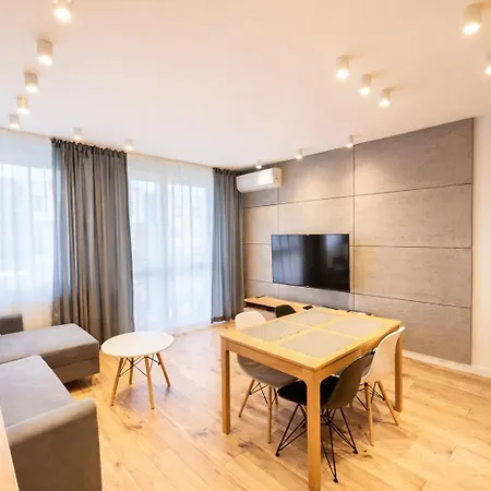 Appartement Tesorio Modern Aircon & Parking