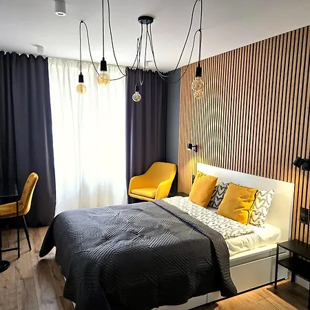 Tesorio Modern Aircon & Parking Lägenhet *