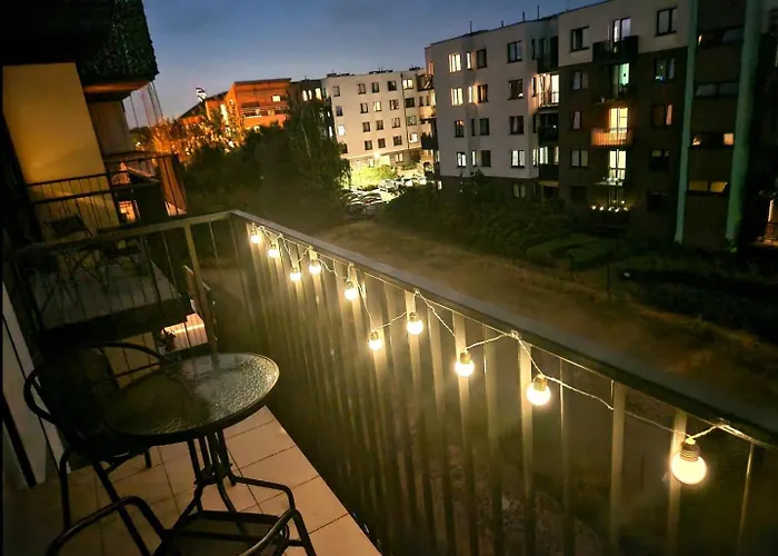 Tesorio - Ac, Balcony, Free Parking アパート