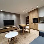 Tesorio Modern Balcony & Parking Daire *
